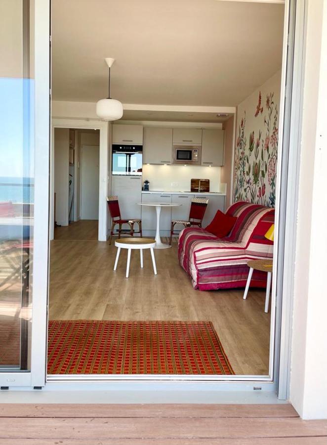 Large Studio Direct Access To The Beach Порнише Екстериор снимка