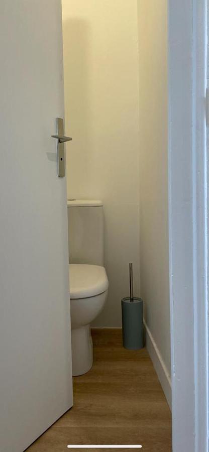 Large Studio Direct Access To The Beach Порнише Екстериор снимка